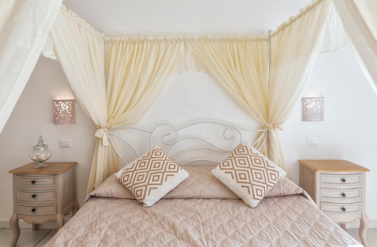 Villa Dei Lecci - 7 Luxury Villas With Private Pool Or Jacuzzi Forio  Exterior photo