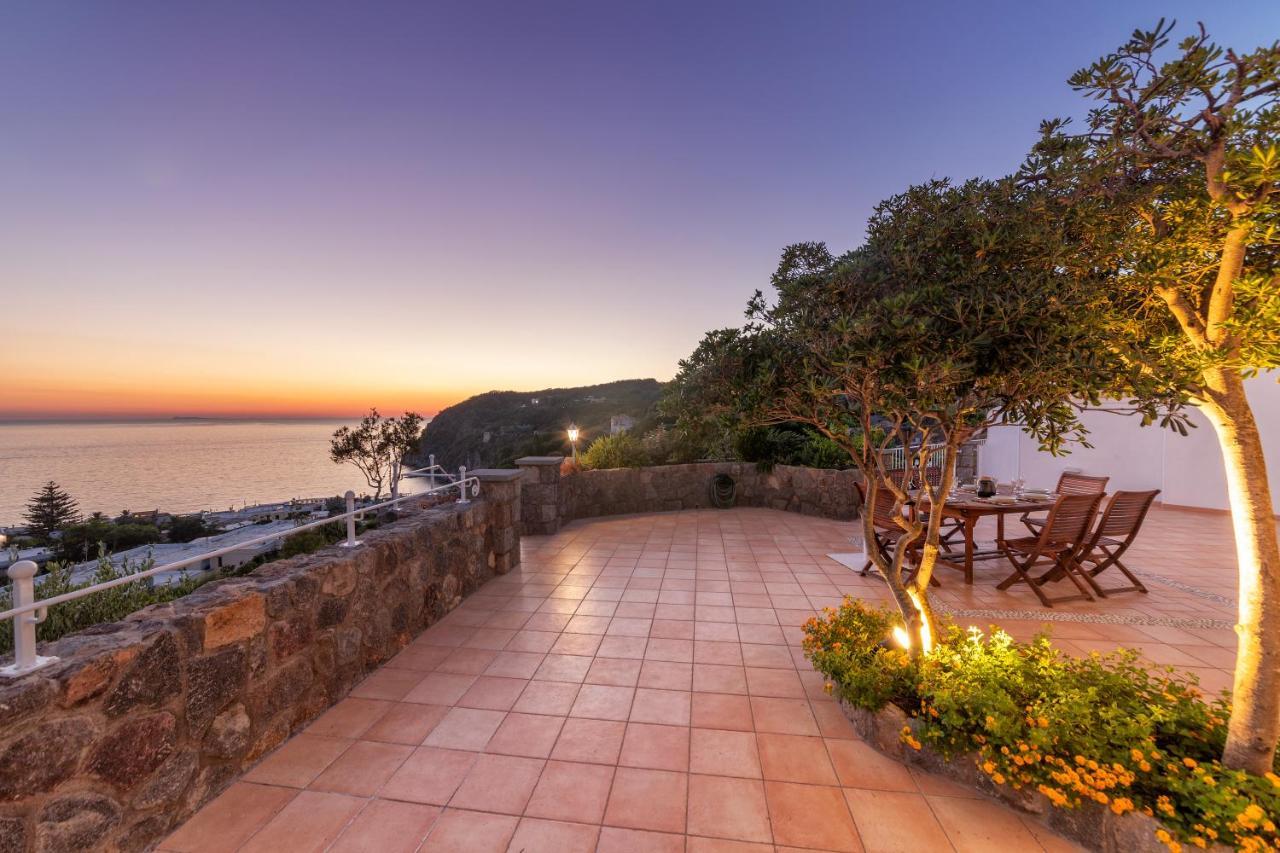 Villa Dei Lecci - 7 Luxury Villas With Private Pool Or Jacuzzi Forio  Exterior photo