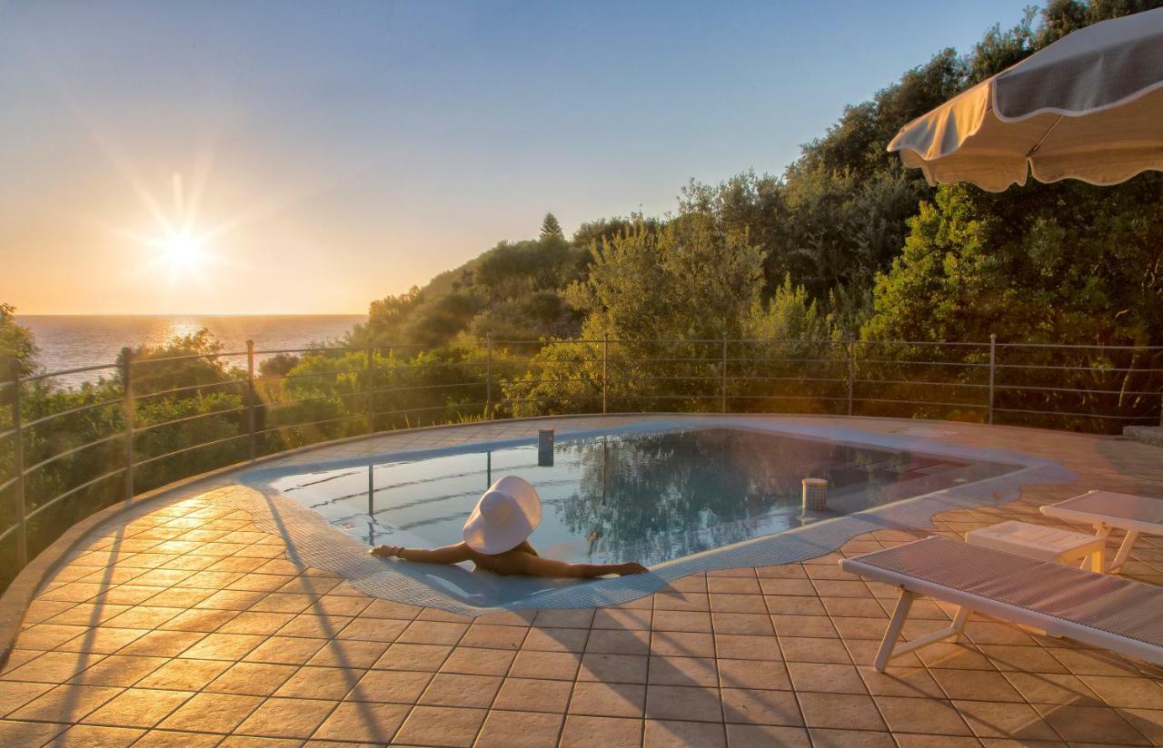 Villa Dei Lecci - 7 Luxury Villas With Private Pool Or Jacuzzi Forio  Exterior photo