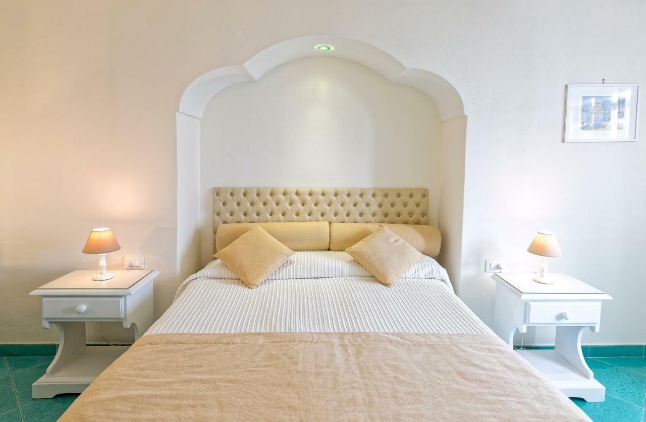 Villa Dei Lecci - 7 Luxury Villas With Private Pool Or Jacuzzi Forio  Exterior photo